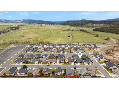 442 SE Pioneer Drive Prineville OR 97754