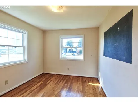 736 E Dalke Street Monmouth OR 97361