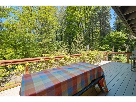 560 SE 59th Court Hillsboro OR 97123