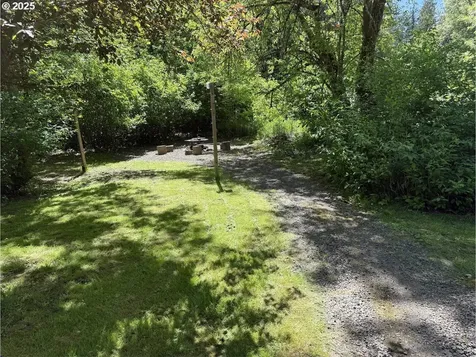 560 SE 59th Court Hillsboro OR 97123