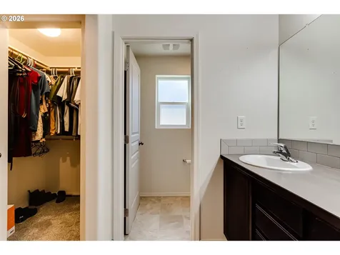 87792 Lark Street Veneta OR 97487