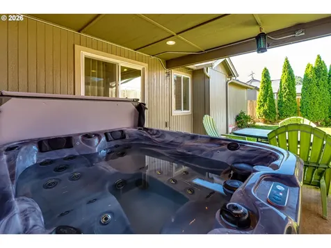 87792 Lark Street Veneta OR 97487
