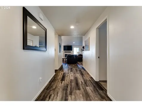 87792 Lark Street Veneta OR 97487