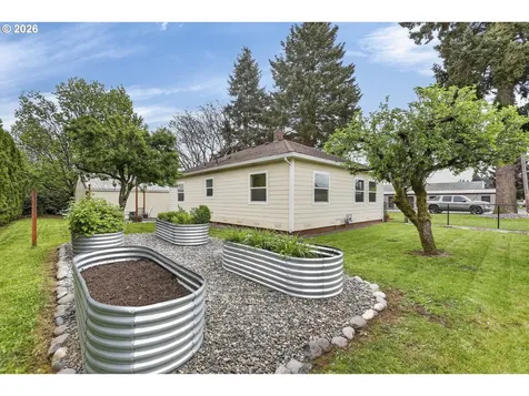 33651 SE Santosh Street Scappoose OR 97056