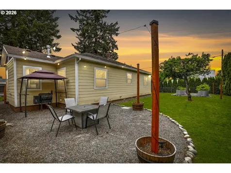 33651 SE Santosh Street Scappoose OR 97056