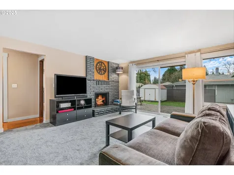 4155 NE Azalea Street Hillsboro OR 97124