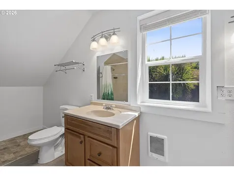 540 NW 56th Street Newport OR 97365