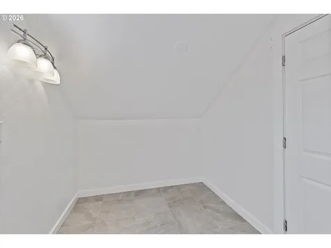 540 NW 56th Street Newport OR 97365