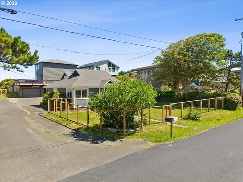 540 NW 56th Street Newport OR 97365