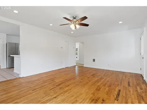 540 NW 56th Street Newport OR 97365