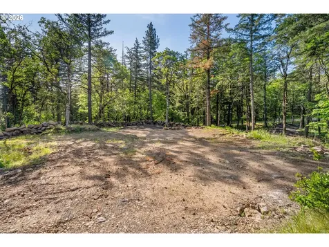 476 Country Club Road Hood River OR 97031