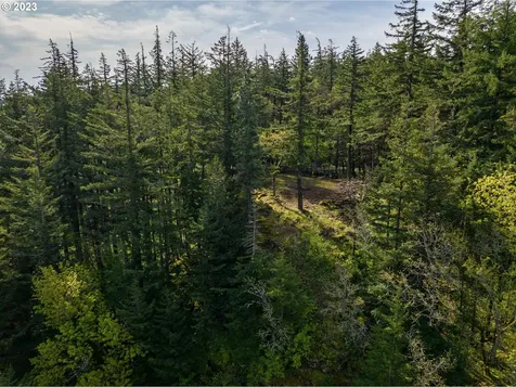 476 Country Club Road Hood River OR 97031