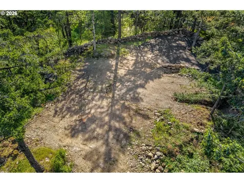 476 Country Club Road Hood River OR 97031