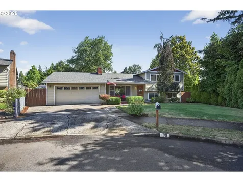190 SE Hacienda Court Gresham OR 97080