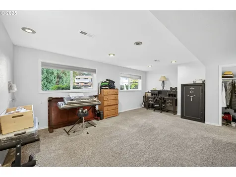 190 SE Hacienda Court Gresham OR 97080