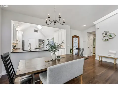 7609 SW Afton Lane Portland OR 97224
