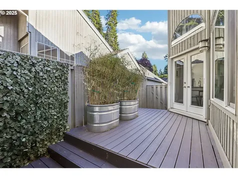 7609 SW Afton Lane Portland OR 97224