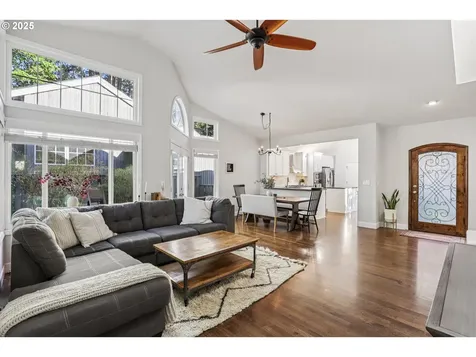 7609 SW Afton Lane Portland OR 97224
