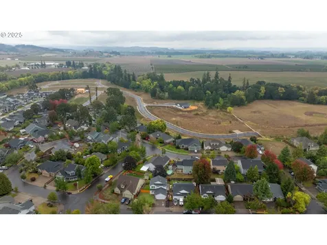 1481 NW Riesling Way Mcminnville OR 97128