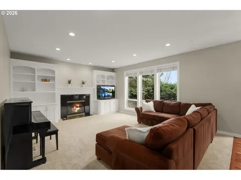 14240 NW Harbor Lane Portland OR 97229