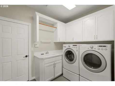14240 NW Harbor Lane Portland OR 97229