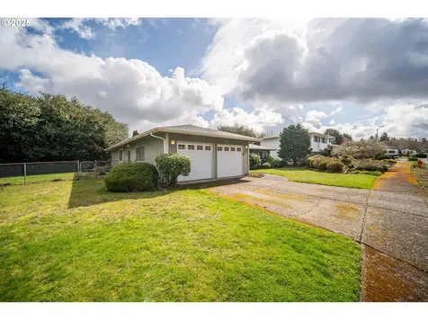 3922 NE 142nd Avenue Portland OR 97230