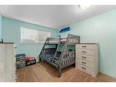 1371 NW Jefferson Street Roseburg OR 97471