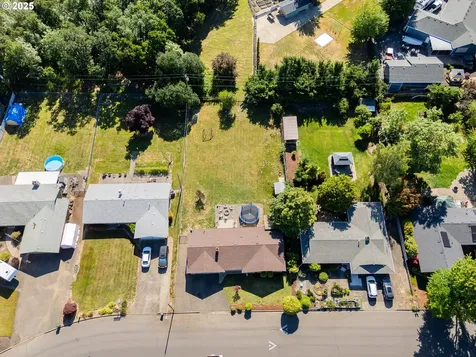 1371 NW Jefferson Street Roseburg OR 97471