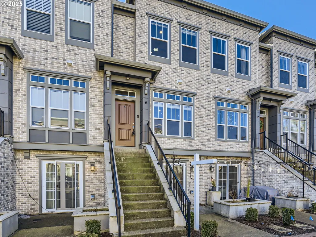 11456 SW Mont Blanc Street Wilsonville OR 97070