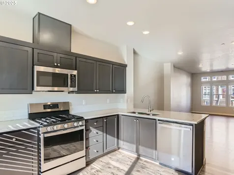 11456 SW Mont Blanc Street Wilsonville OR 97070