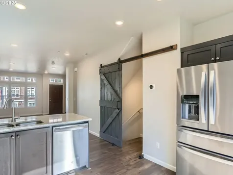 11456 SW Mont Blanc Street Wilsonville OR 97070