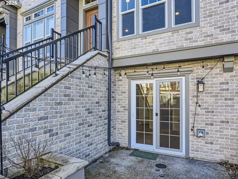 11456 SW Mont Blanc Street Wilsonville OR 97070