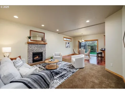 1759 NW Meadows Drive Mcminnville OR 97128