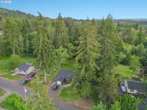 235 Holcomb Spur Road Kelso WA 98626