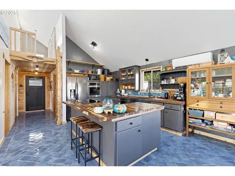 505 NW Oceania Drive Waldport OR 97394