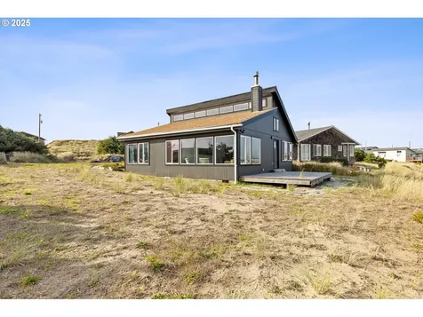 505 NW Oceania Drive Waldport OR 97394