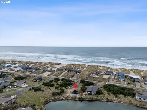 505 NW Oceania Drive Waldport OR 97394