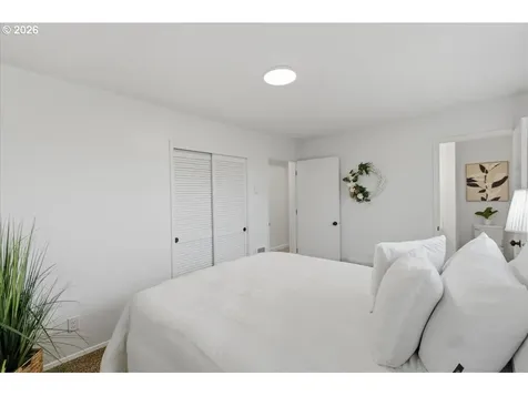 132 Green Acres Drive Castle Rock WA 98611