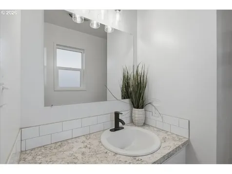 132 Green Acres Drive Castle Rock WA 98611