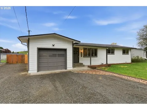 132 Green Acres Drive Castle Rock WA 98611