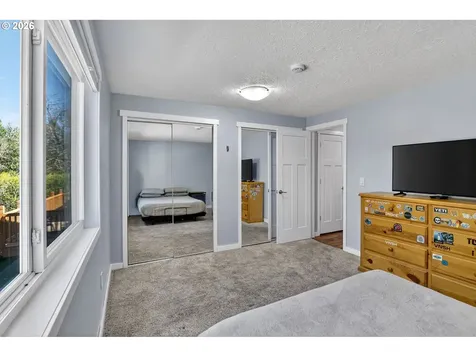 4177 SE 12th Street Gresham OR 97080