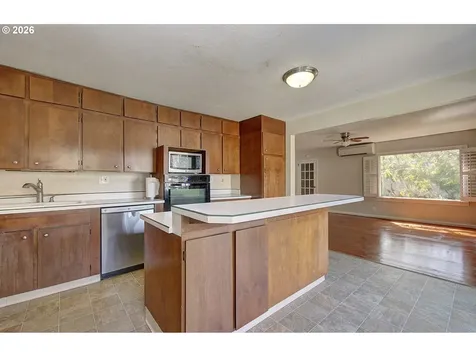 3801 C Street Washougal WA 98671