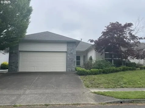 15732 NE Russell Street Portland OR 97230