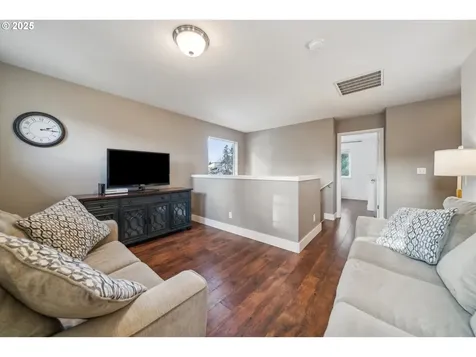 39697 Evans Street Sandy OR 97055