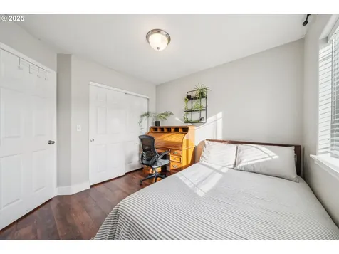 39697 Evans Street Sandy OR 97055