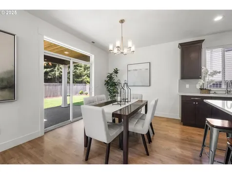 2522 S Lydia Loop Hubbard OR 97032