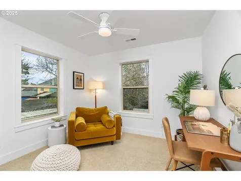 1038 NE Emerson Street Portland OR 97211