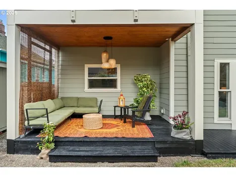 1038 NE Emerson Street Portland OR 97211