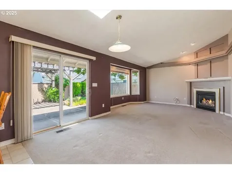 1691 NE Grandhaven Street Mcminnville OR 97128
