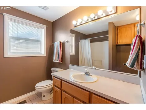 1691 NE Grandhaven Street Mcminnville OR 97128